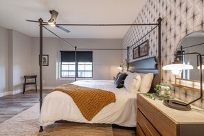 10 habitaciones, tabla de planchar con plancha, wifi y ropa de cama