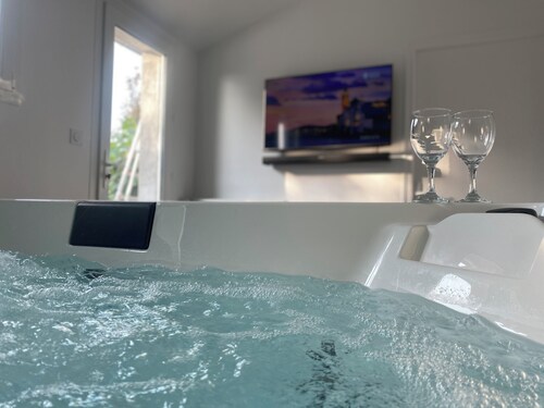 SPA privatif & Jardin - 10 min du Mont St-Michel