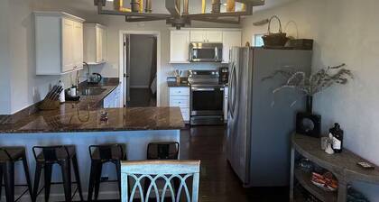 Serene Napa Retreat Home!