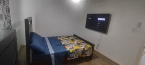 3 dormitorios, tabla de planchar con plancha, wifi y ropa de cama