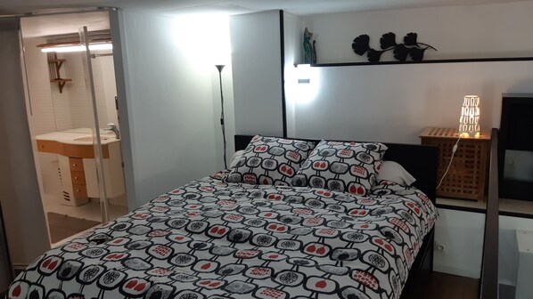 1 habitación y ropa de cama 