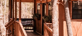 Tranquility Cabin - experience the wild wonders of Oak Meadow Ranch