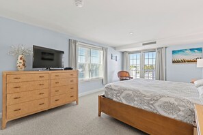 2 bedrooms, WiFi, bed sheets, wheelchair access