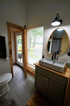 Shower - Luxe 2BR Cabin with Deck and Creek View - Working Farm (Melfa)