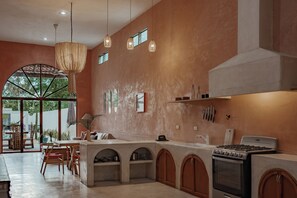 Interior - Casa Xtoloc: stylish retreat in La Ermita (Mérida)