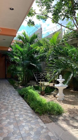 Terrace/patio. Posada Candita Tizimin