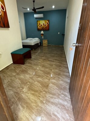 Basic Double Room, Garden View