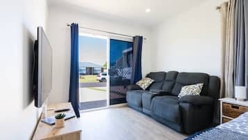 1 bedroom, Internet, bed sheets