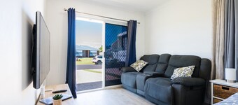 Sandstone Point Cove Studio