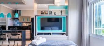 距離拉戈阿達康塞桑 900 米的工作室