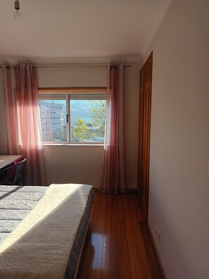 1 bedroom, Internet, bed sheets