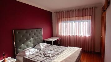 1 bedroom, internet, bed sheets