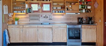 Cozy home in Bindslev with house sea view