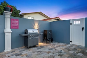 Apartment (4 Bedrooms) | Property amenity