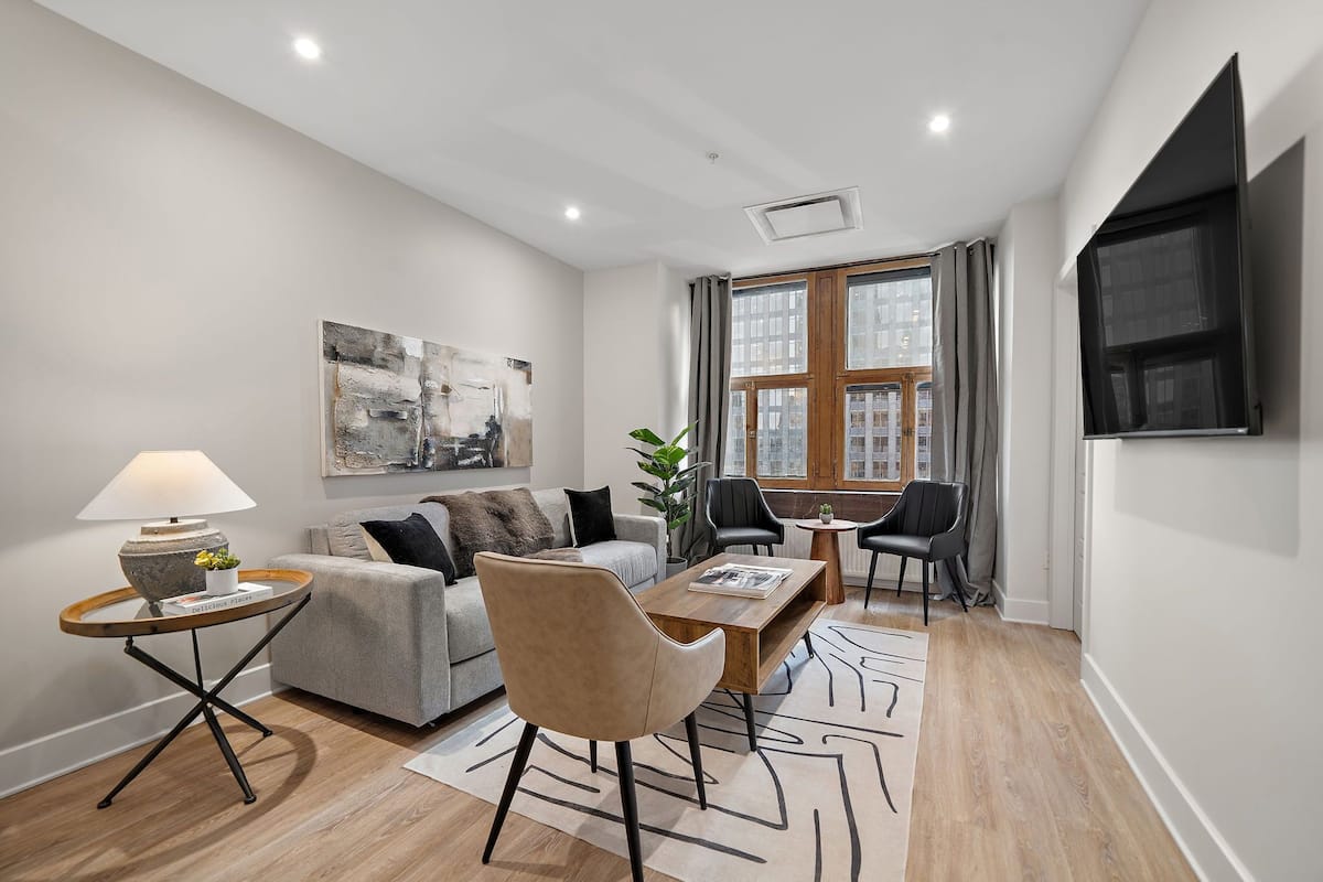 Appartamento Premium, vista città | Area soggiorno