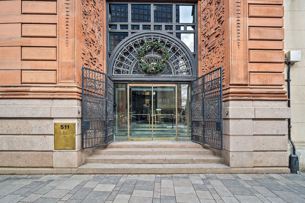 Hotel 511 Place d' Armes