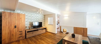 Enzian Apartment | Kitchen | Parking | Sauna