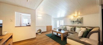 Enzian Apartment | Kitchen  | Parking | Bikes