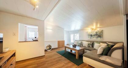 Enzian Apartment | Kitchen | Parking | Bikes