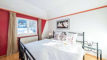 2 chambres, bureau, lit parapluie, Wi-Fi