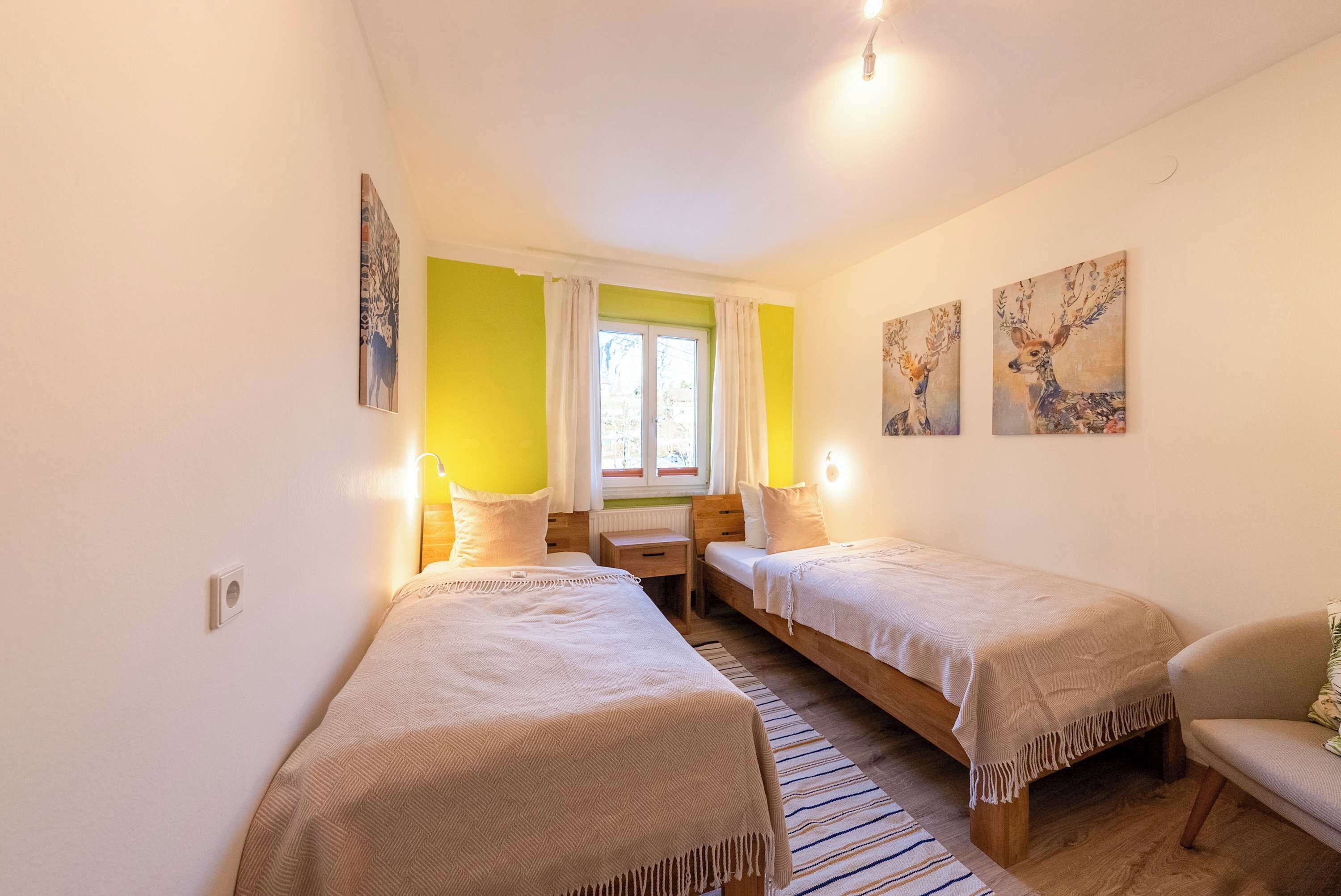 2 bedrooms, desk, travel cot, free WiFi