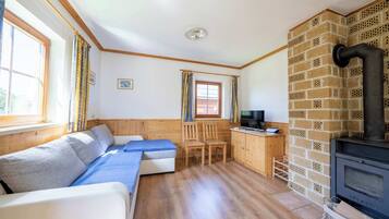 TV, fireplace, offices