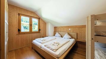 3 chambres, bureau, fer et planche Ă repasser, Wi-Fi