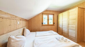 3 bedrooms, WiFi