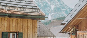 Strauss Suite | Kitchen | Parking | Garden