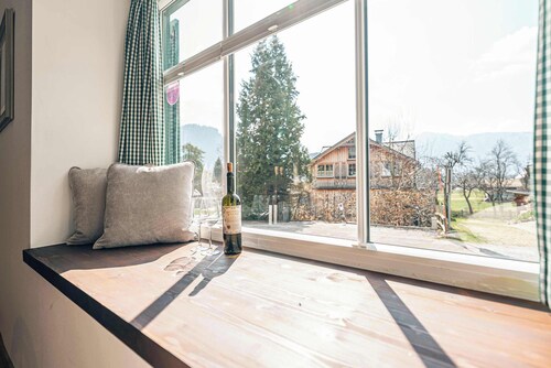 Brahms Apartment | Kitchen | Parking | Garden