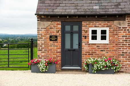 外観の詳細. Bolesworth Bothy - sleeps 2 guests in 1 bedroom