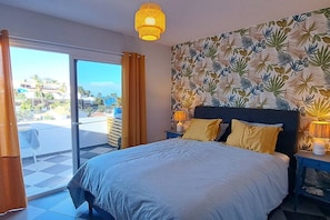 1 chambre, fer et planche à repasser, Wi-Fi, literie fournie