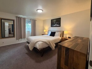 1 室のベッドルーム、デスク、アイロン / アイロン台、WiFi