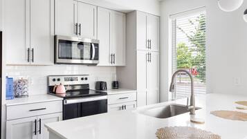 Microwave, oven, stovetop, dishwasher