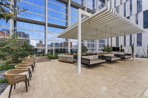 Rooftop terrace - Placemakr Downtown Phoenix (Phoenix)