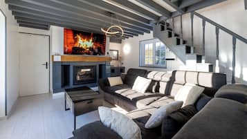 Fernseher, Tischfußball