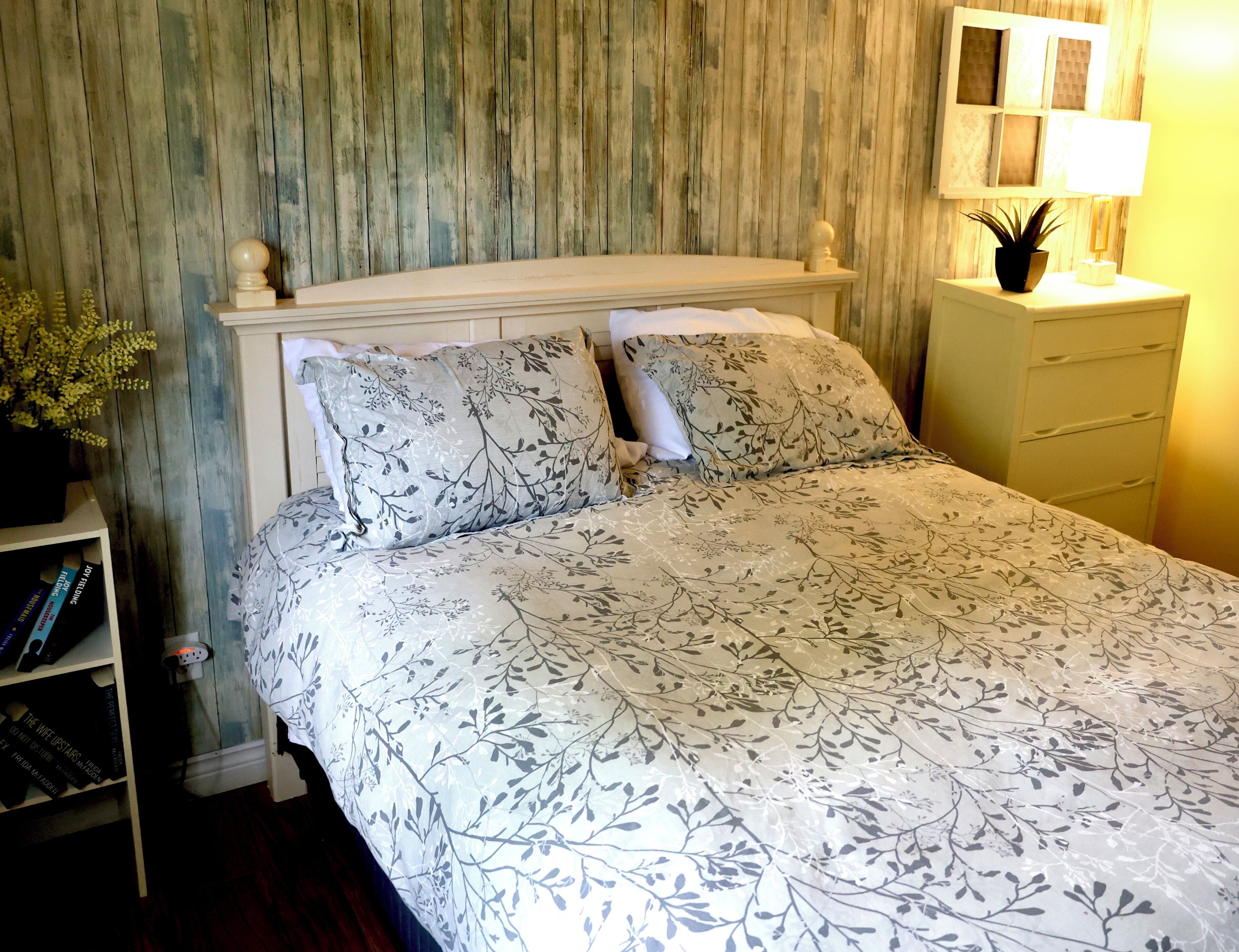 3 chambres, fer et planche à repasser, Wi-Fi, draps fournis