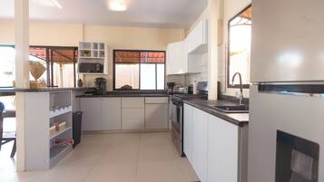 Microwave, oven, stovetop