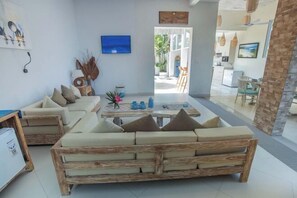Cribs/infant beds - Island Style Retreat (Bali)