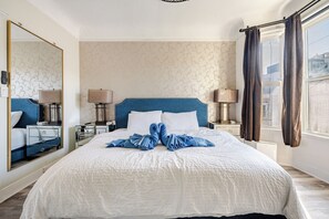 1 bedroom, desk, free WiFi, bed sheets