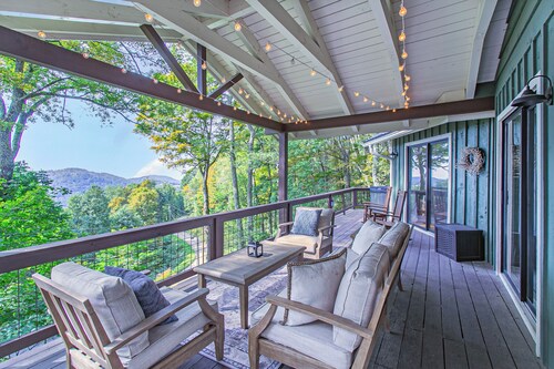 Mtn View - Hot Tub- Firepit-Proximity to Hatley Pointe Ski Resort