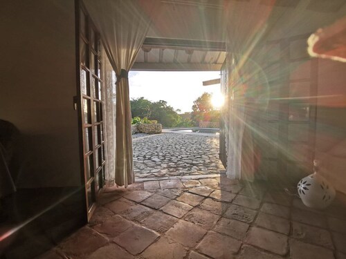 Remanso de Paz calm and fanatstic 2-bedroom bed & breakfast in Las Guázara