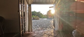 Remanso de Paz calm and fanatstic 2-bedroom bed & breakfast in Las Guázara