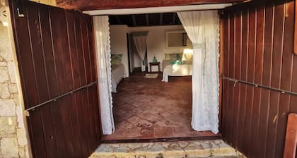 Remanso de Paz calm and fanatstic 2-bedroom bed & breakfast in Las Guázara