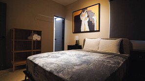 4 bedrooms, iron/ironing board