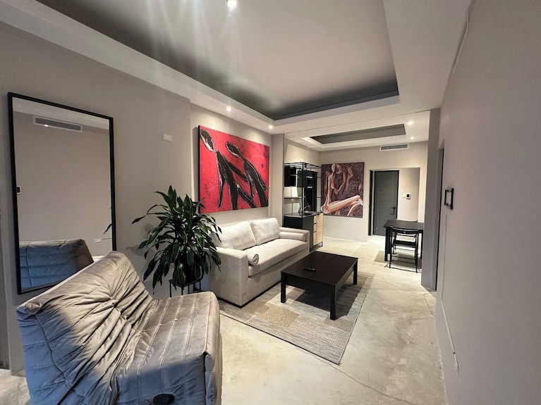 4 Bedroom 3 Bathroom Apt E - San Juan