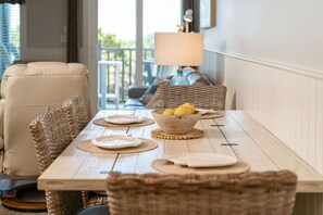 Dining - Southwind Shores | Oceanfront· Gated· Pool· 2BR AB (Atlantic Beach)