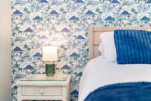 2 chambres, bureau, Wi-Fi, literie fournie