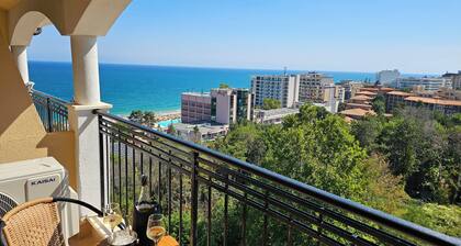 Welcome to vacation apartment "Hermann's Sea Veiw Apartment" Goldstrand, Bulgaria