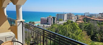 Welcome to vacation apartment "Hermann's Sea Veiw Apartment" Goldstrand, Bulgaria